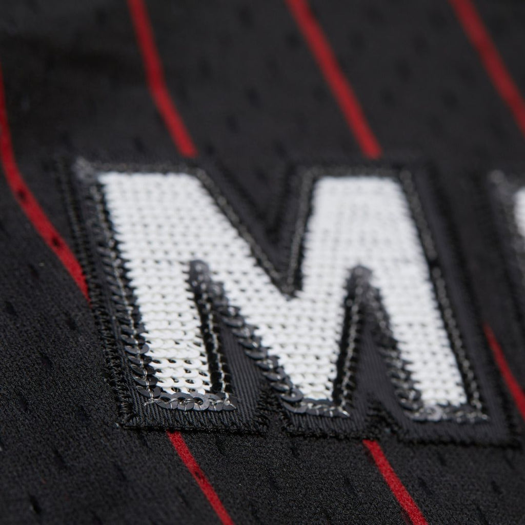 Miami Heat Dwyane Wade Mitchell & Ness x DANNIJO Women's Fashion Cropped Basketball Jersey - Black