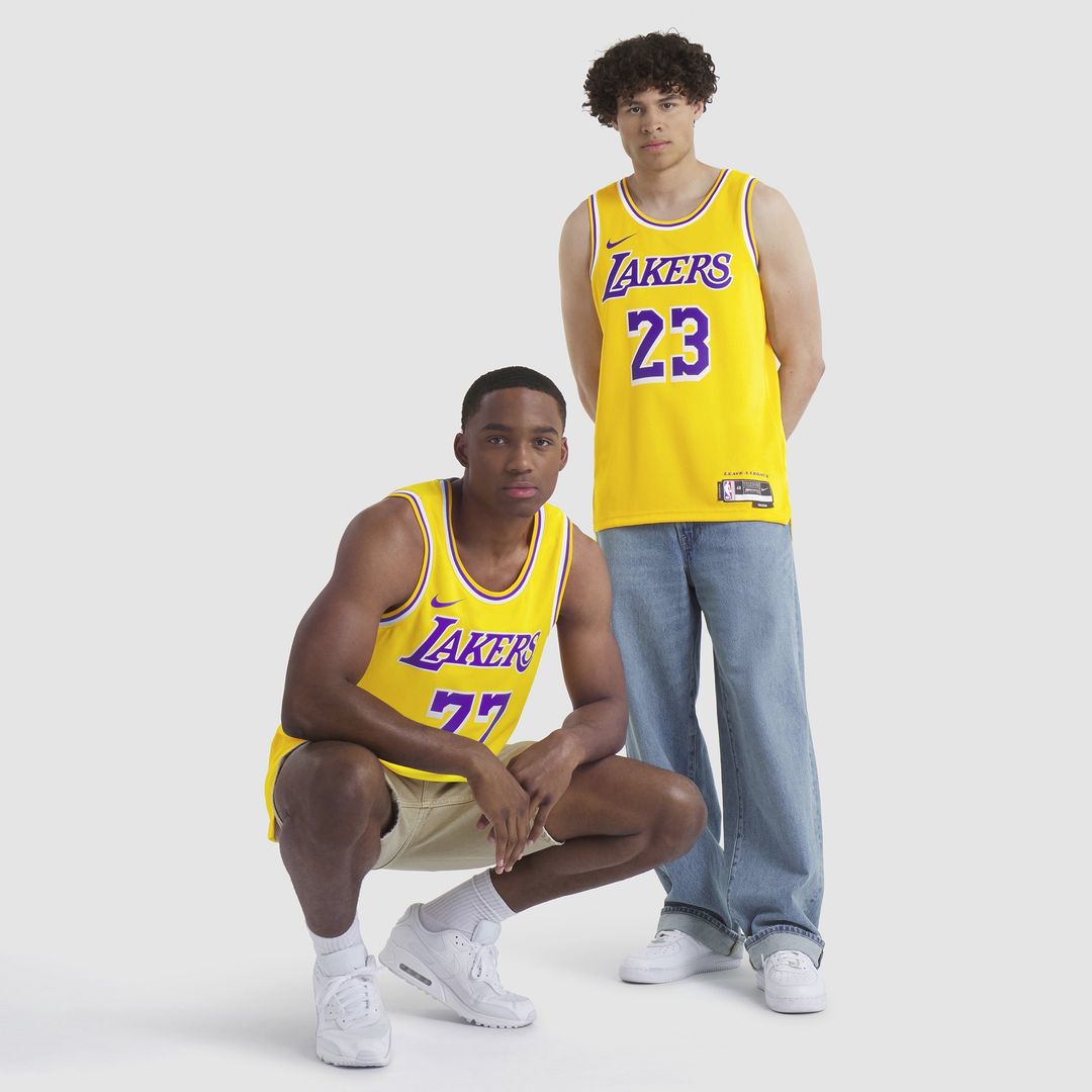Los Angeles Lakers LeBron James Nike Unisex Swingman Jersey - Association Edition - White